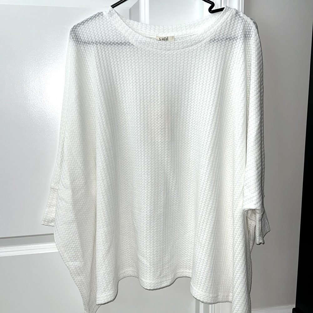 Three quarter sleeve waffle knit